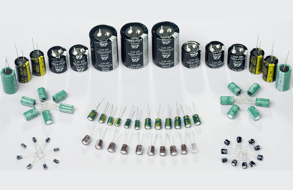 铝电解电容器